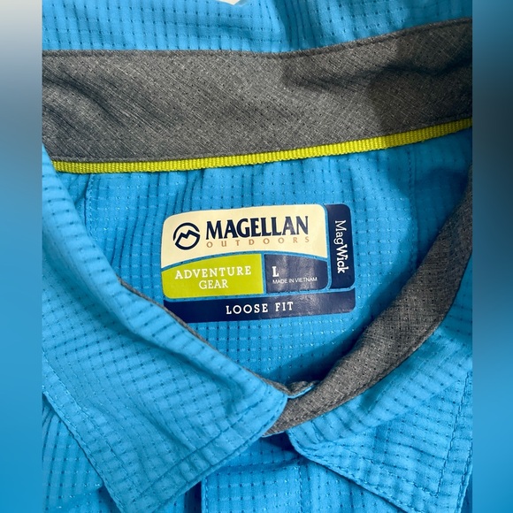 Magellan Outdoors Men’s L Blue MagWick Fishing Shirt Short Sleeve Loose Fit - Picture 4 of 9